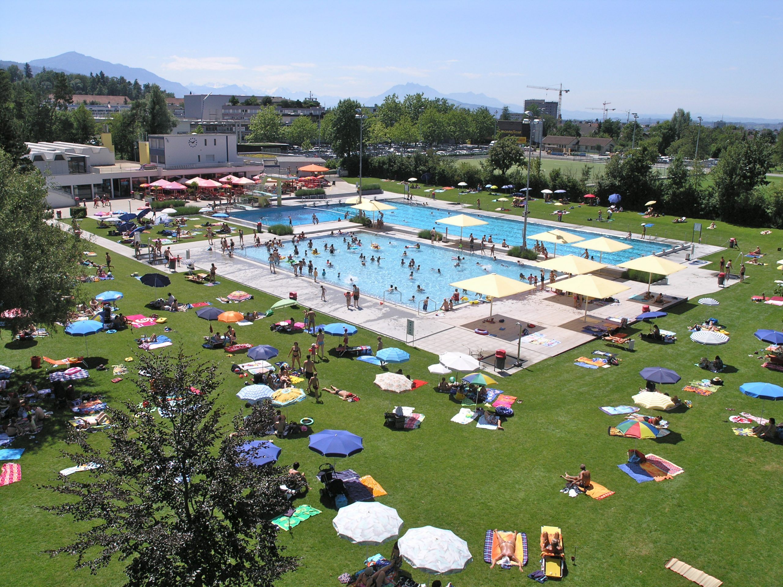 Hallen-Freibad Lättich, Baar – Kannewischer AG